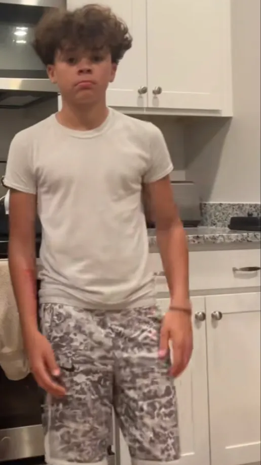 ai character: Dominic background