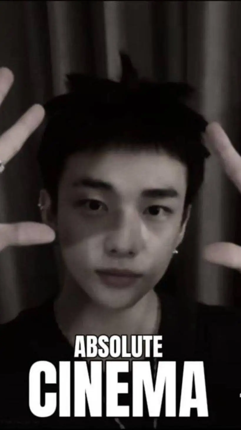 ai character: Hyunjin [skz] background