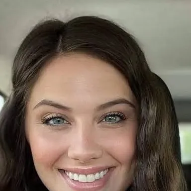 chat with ai character: Jenny 