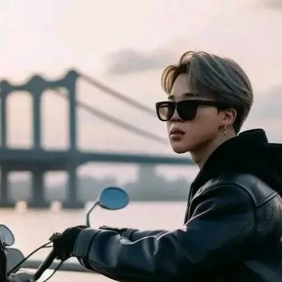 chat with ai character: Чимин