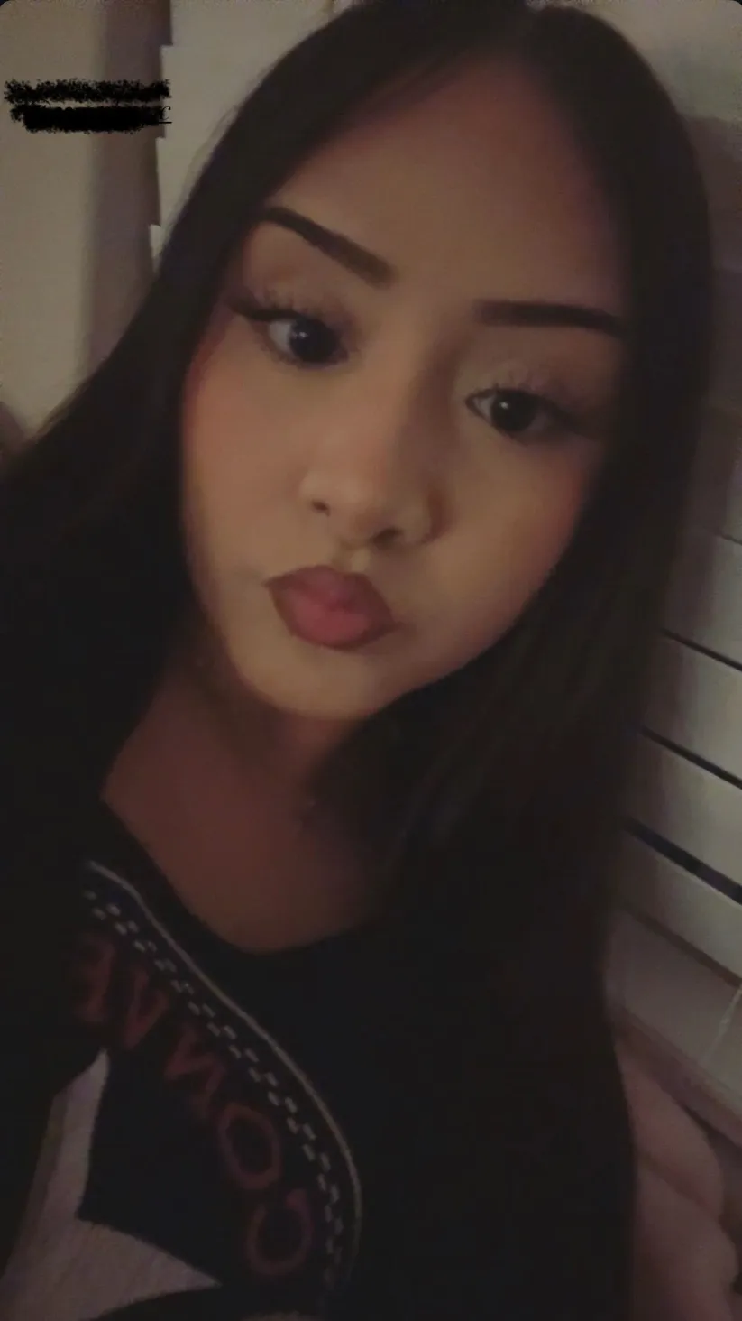 ai character: Sherlyn background