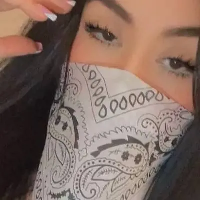 chat with ai character: Mexicana🇲🇽🌪️