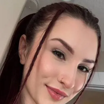 chat with ai character: Tatum Alland