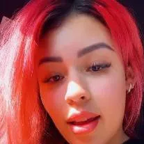 chat with ai character: Arlene Yvette