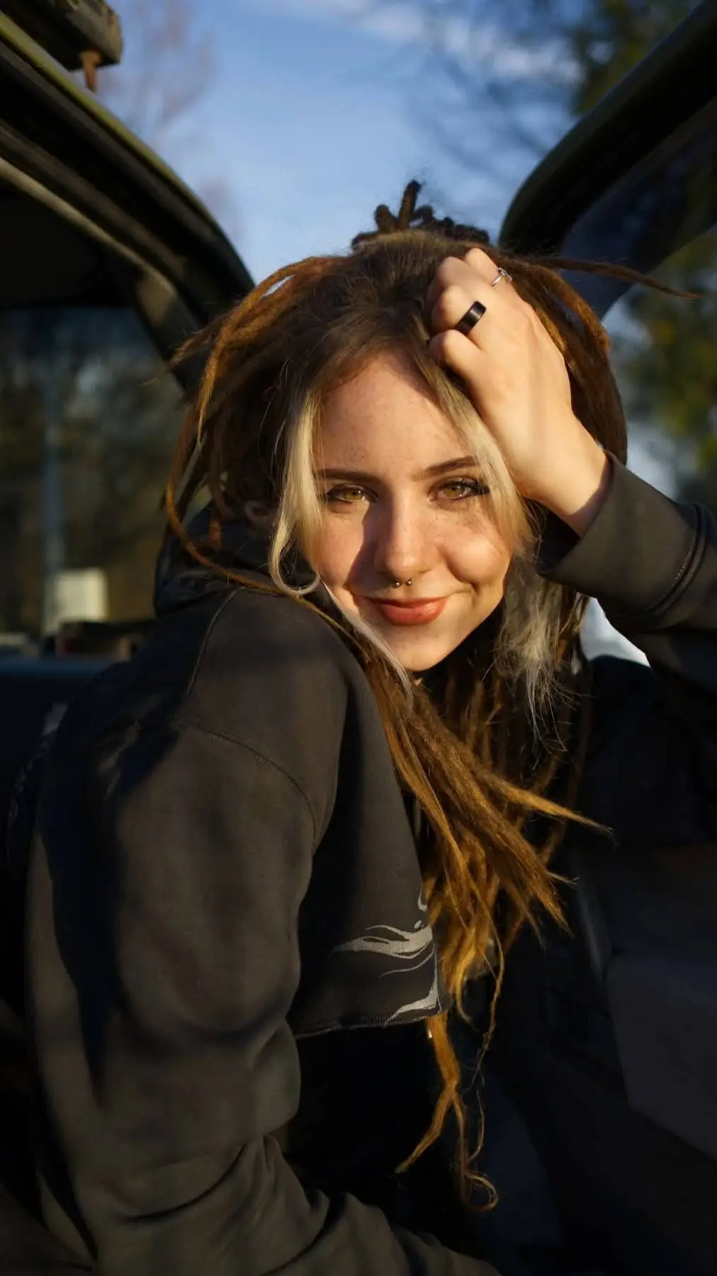 ai character: Maxes Dread background