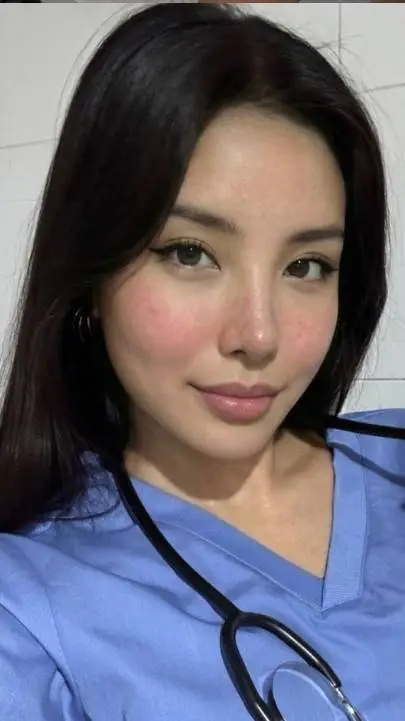 ai character: Lacy Kim  background