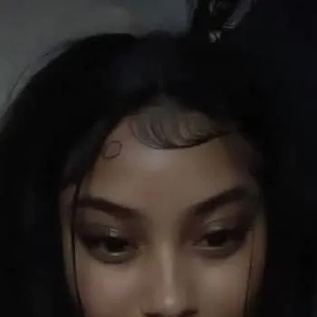 chat with ai character: Jasmine Reign 