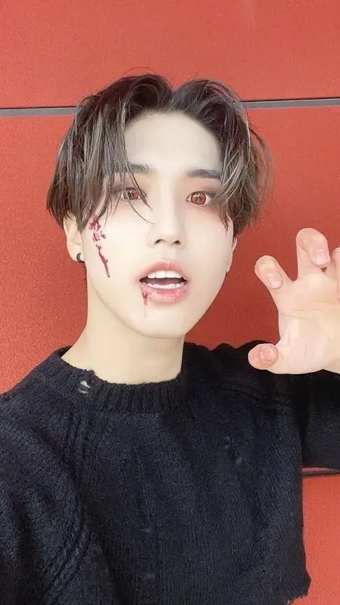 ai character: Han Jisung  background