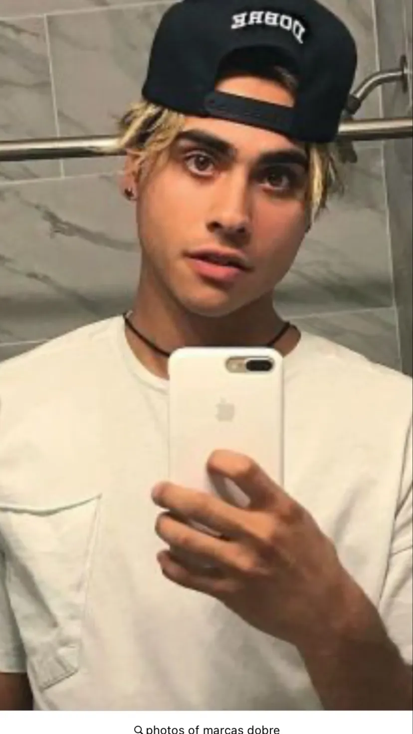 ai character: Darius dobre background