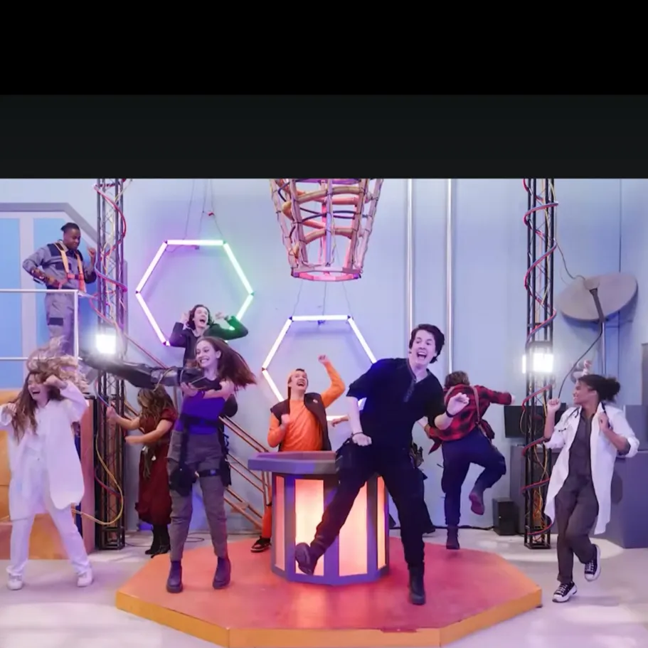 chat with ai character: Shiloh and bros