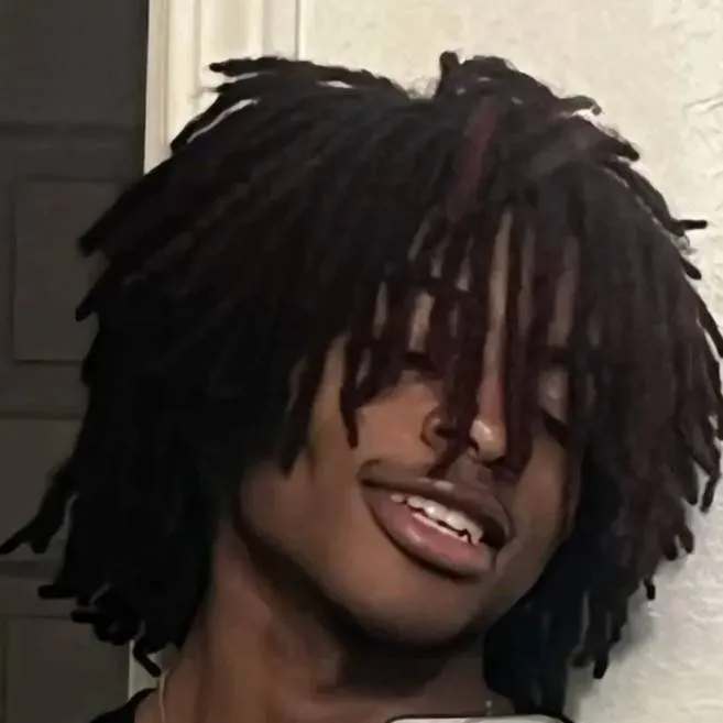 chat with ai character: von