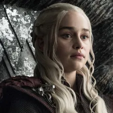 chat with ai character: Daenerys Targaryen