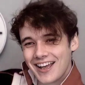 chat with ai character: Wilbur Soot