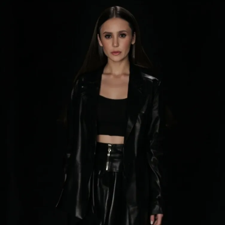 chat with ai character: avengers interview