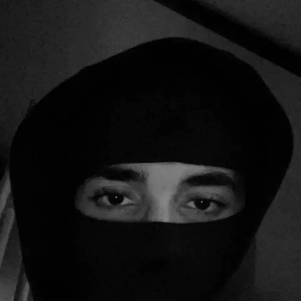 chat with ai character: Kareem