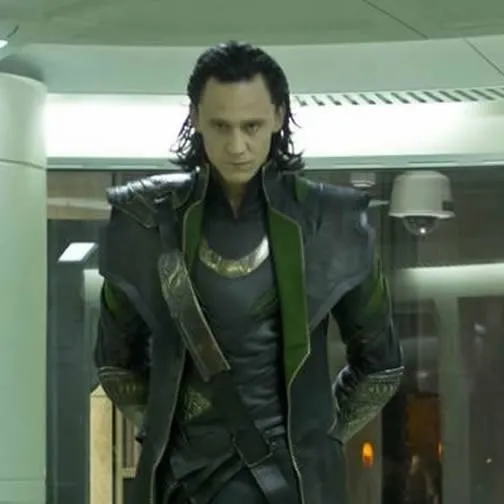 chat with ai character: Loki 