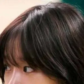 chat with ai character: Kim Jun-hee