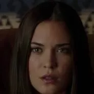 chat with ai character: Nola Longshadow