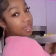 chat with ai character: cook it wit kiya🤞