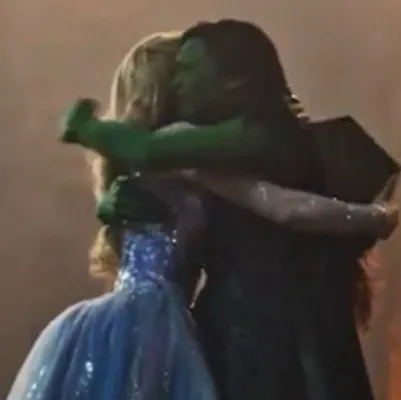 chat with ai character: Elphaba x Glinda 