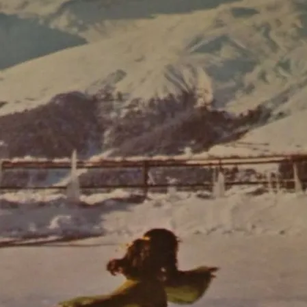 chat with ai character: alax