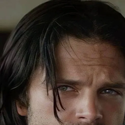 chat with ai character: bucky