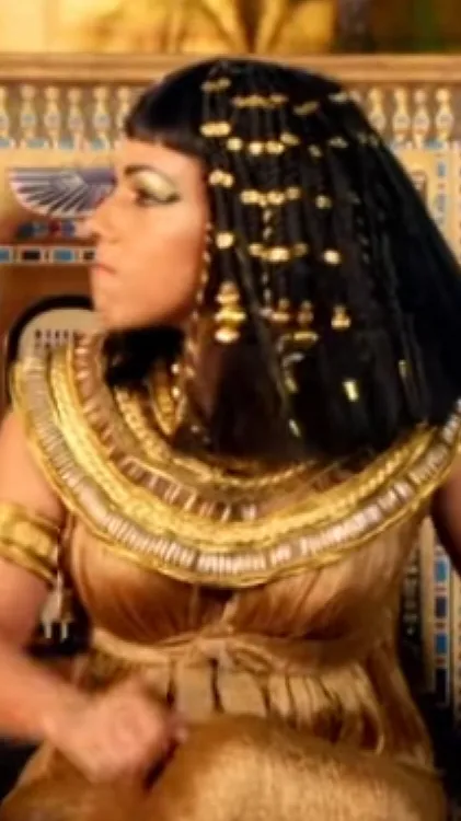 ai character: Cleopatra background