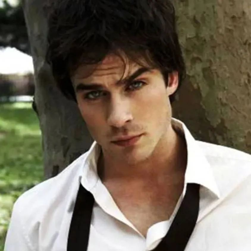 chat with ai character: damon