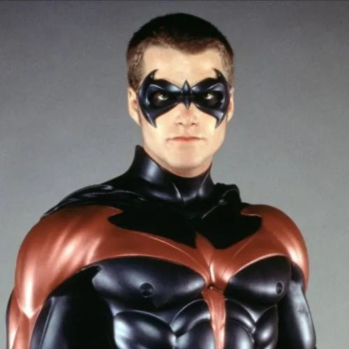 chat with ai character: Robin