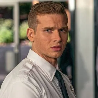 chat with ai character: buck🥵