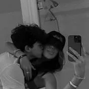 chat with ai character: ♡Rhylan♡