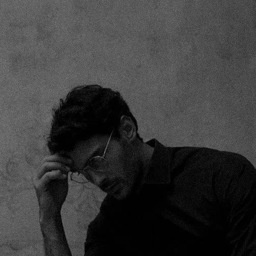 chat with ai character: Theo Morgan