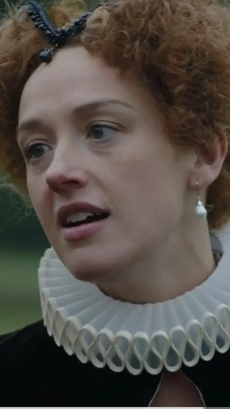 ai character: Queen Mary background