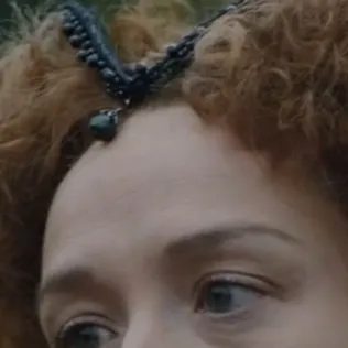 chat with ai character: Queen Mary