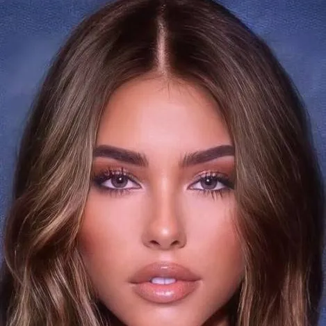 chat with ai character: Madison Beer