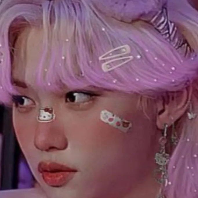 chat with ai character: STRAYKIDS K-DRAMA