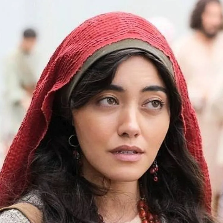 chat with ai character: Ramah