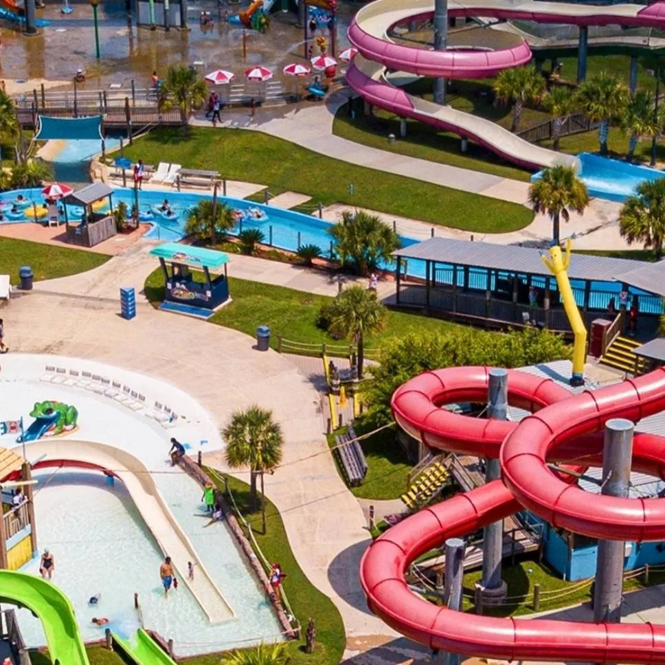 chat with ai character: Water park 🌊💦