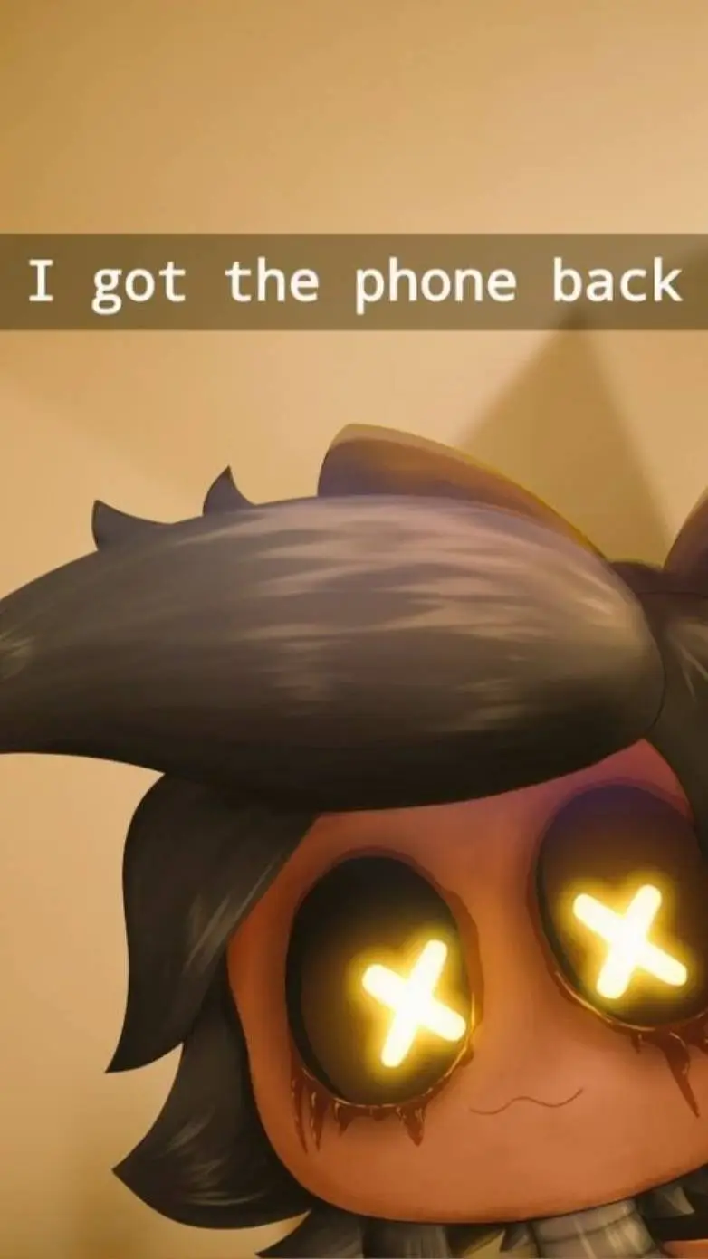 ai character: Cyn took the phone background