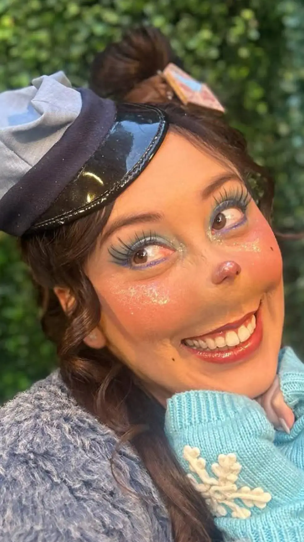 ai character: Lady Penny  background