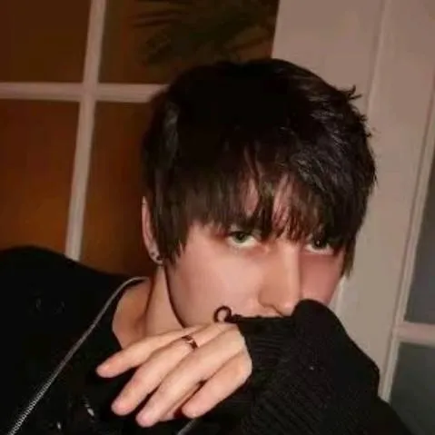 chat with ai character: COLBY BROCK