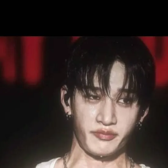 chat with ai character: Christopher 