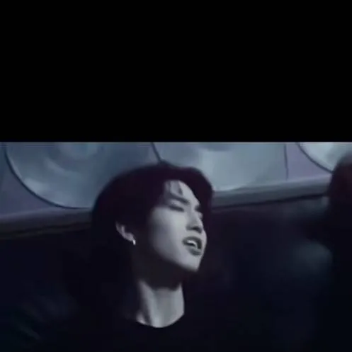 chat with ai character: Han 