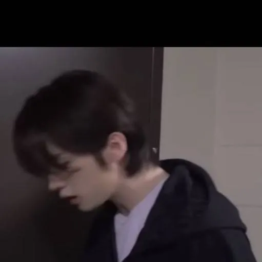 chat with ai character: Lino 