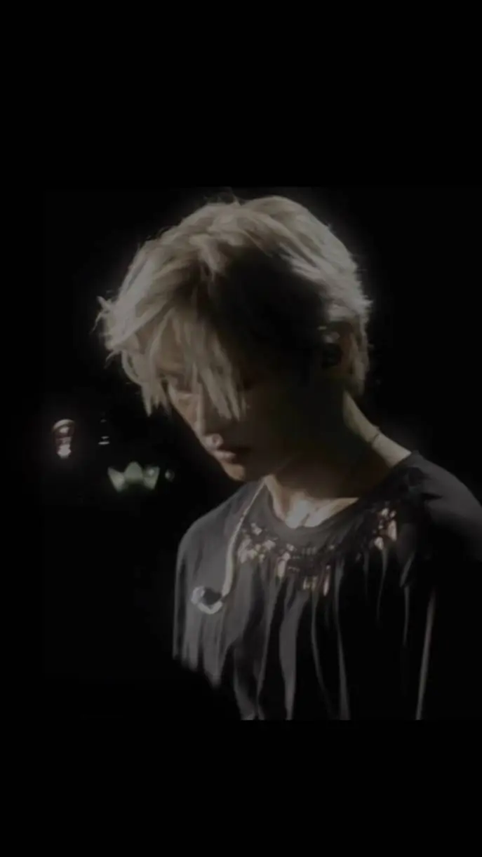 ai character: minho background