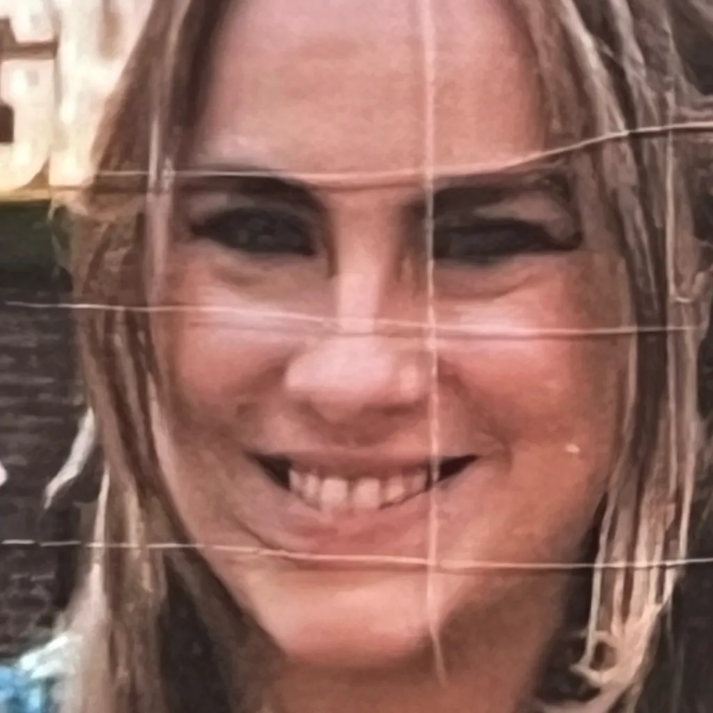 chat with ai character: Jennifer jonhson