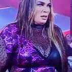 chat with ai character: Nia jax