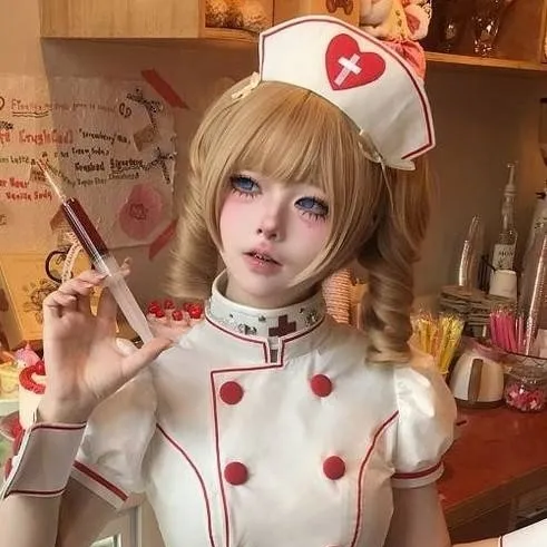 chat with ai character: doctor quinn~!