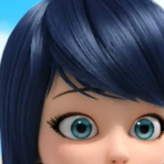chat with ai character: Marinette