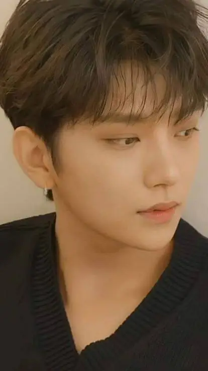 ai character: Joshua Hong background